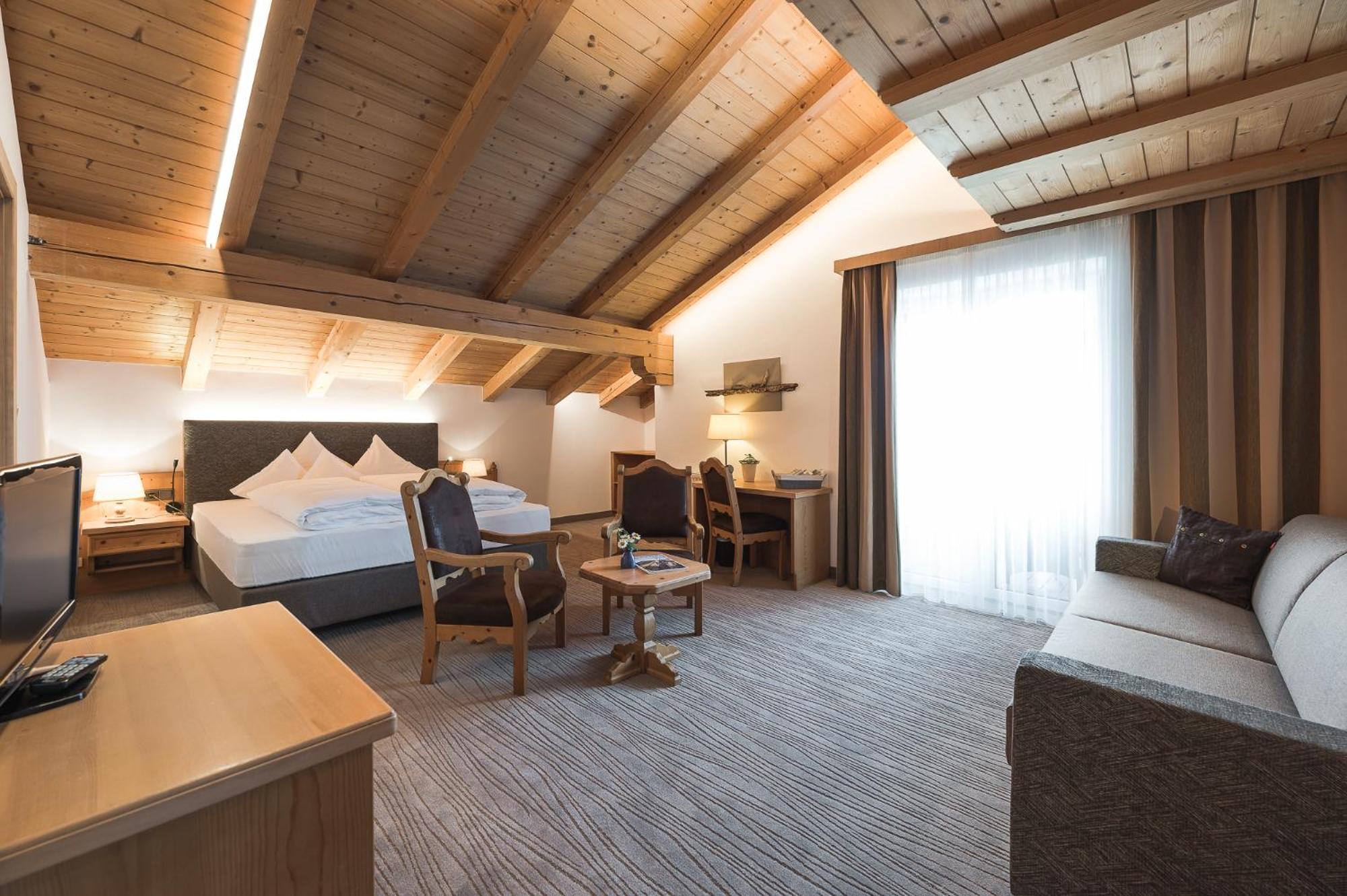 Hotel Alpenhof Tirolo Eksteriør billede