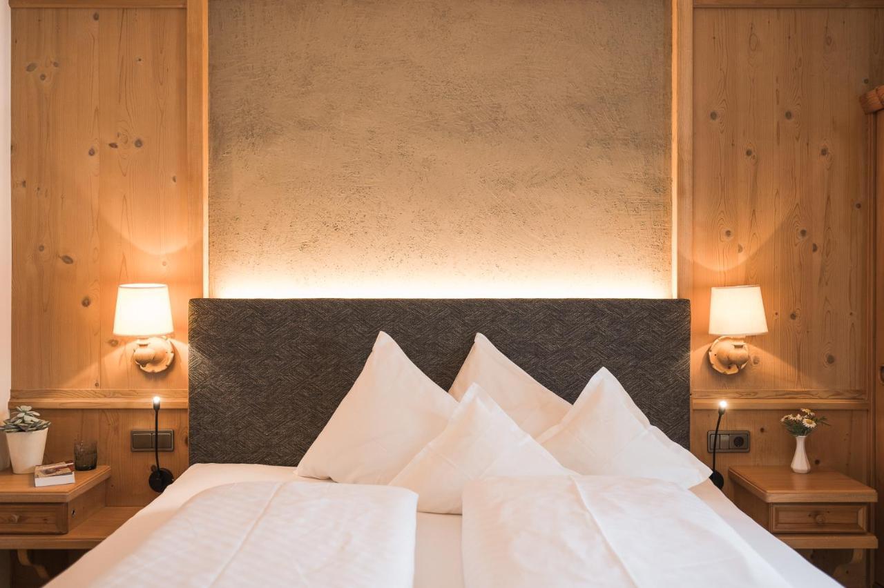 Hotel Alpenhof Tirolo Eksteriør billede