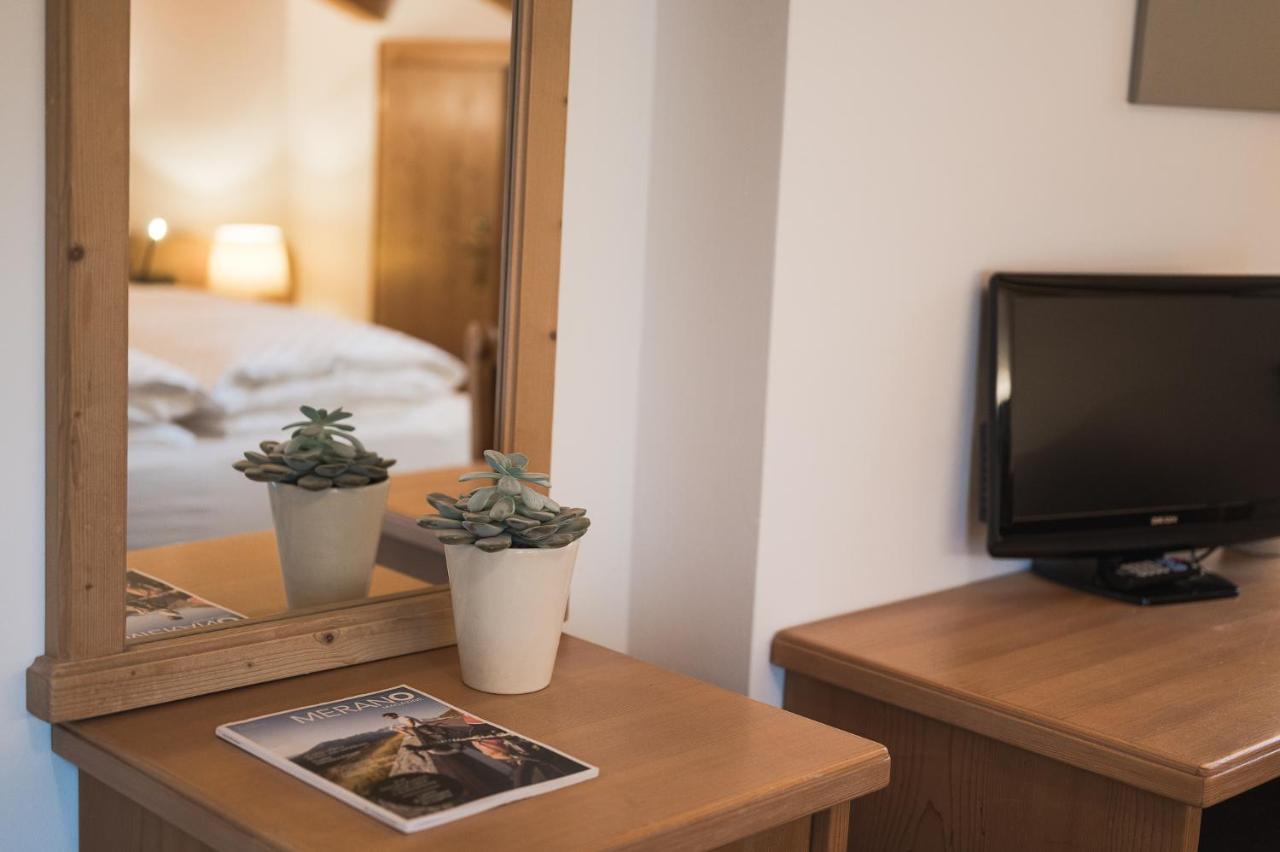 Hotel Alpenhof Tirolo Eksteriør billede