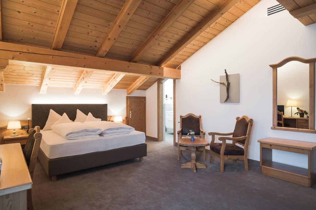 Hotel Alpenhof Tirolo Eksteriør billede